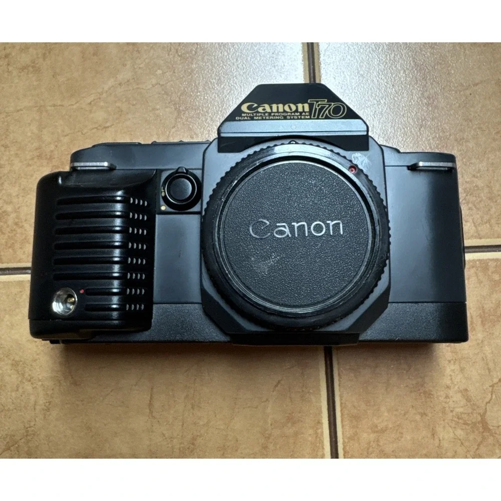 Canon T-70 35m Camera Body, Command Back, Repair‎ Only - Broken Battery Cover